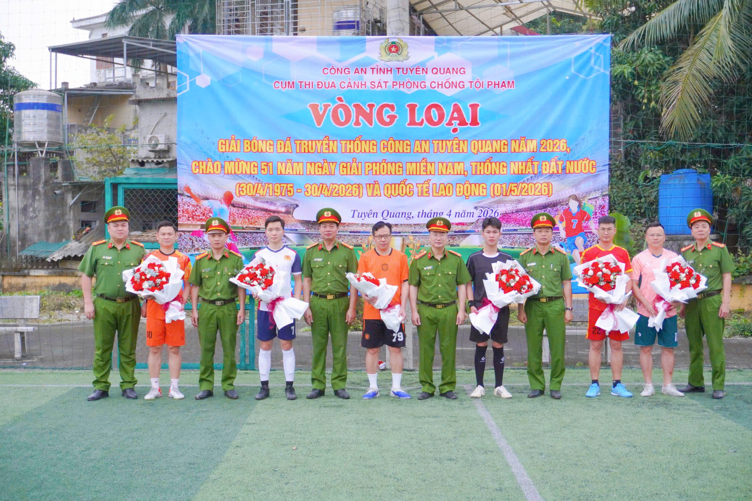 CỤM THI ĐUA CẢNH SÁT PHÒNG CHỐNG TỘI PHẠM TỔ CHỨC THÀNH CÔNG VÒNG LOẠI GIẢI BÓNG ĐÁ