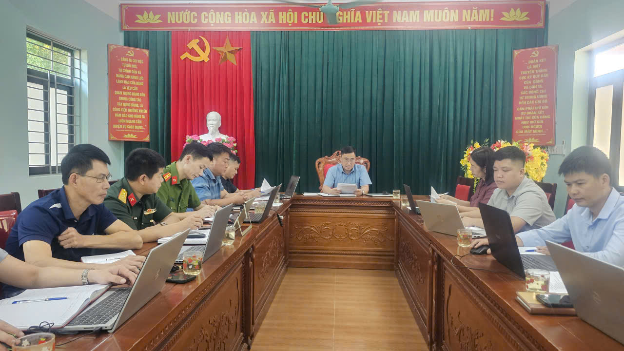 UBND xã Niêm Sơn tổ chức Phiên họp thường kỳ tháng 7 năm 2026