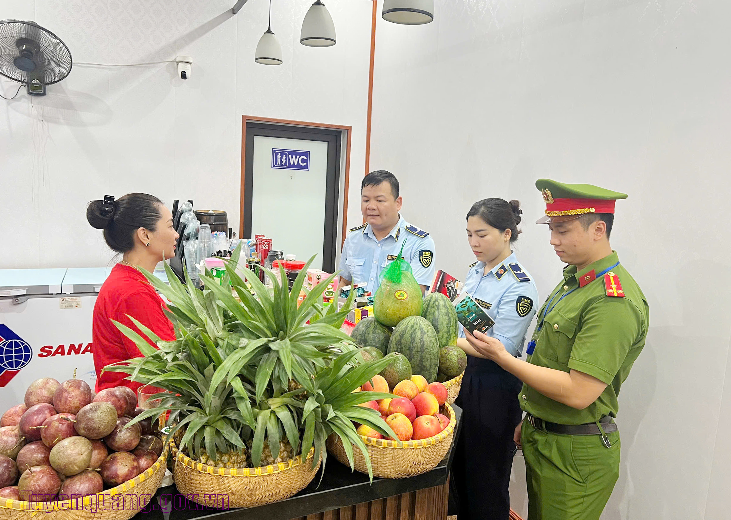 Giữ ổn định thị trường, bảo vệ quyền lợi người tiêu dùng