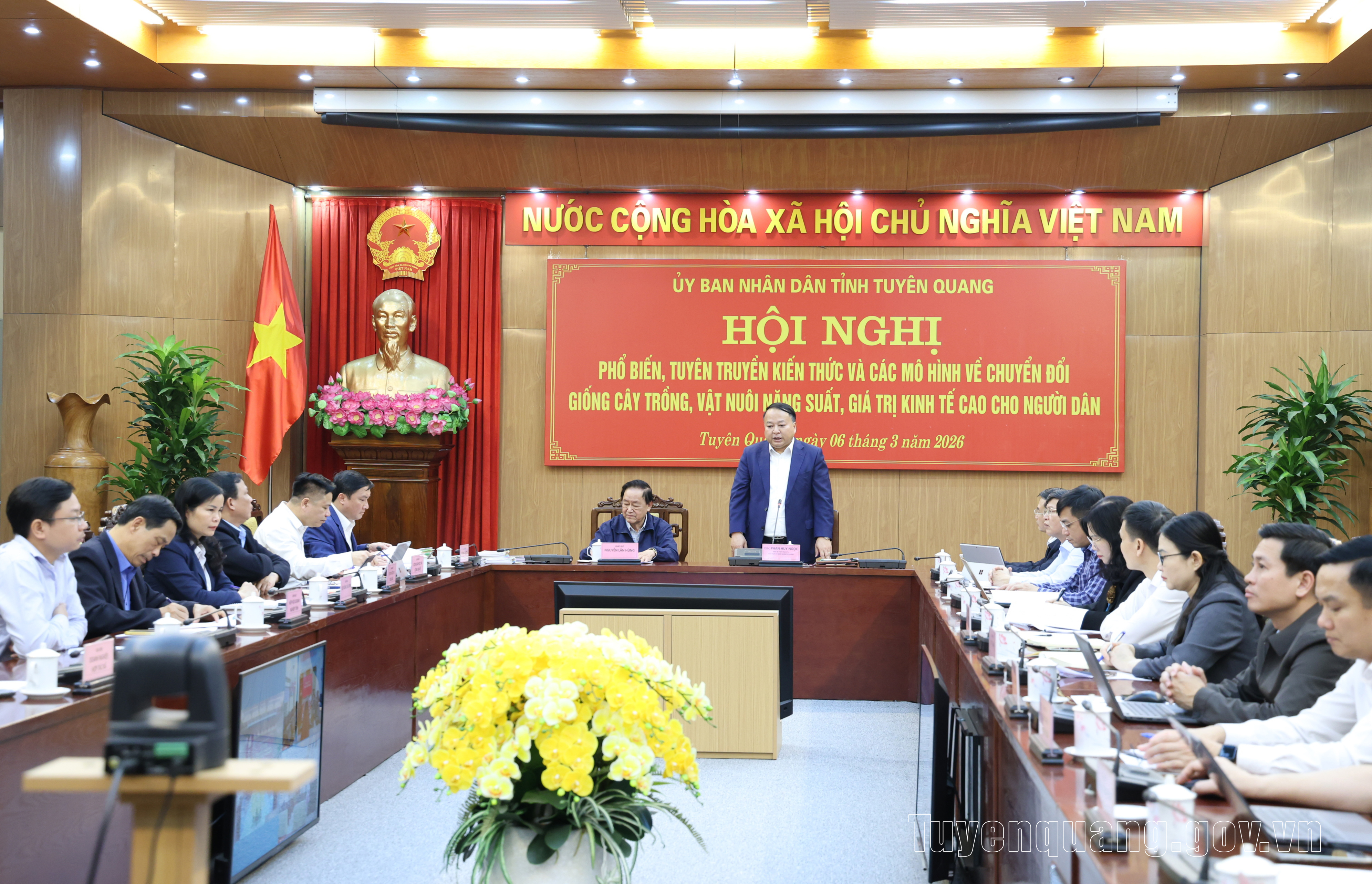 Hội nghị phổ biến, tuyên truyền kiến thức và các mô hình về chuyển đổi giống cây trồng, vật nuôi năng suất, giá trị kinh tế cao cho người dân