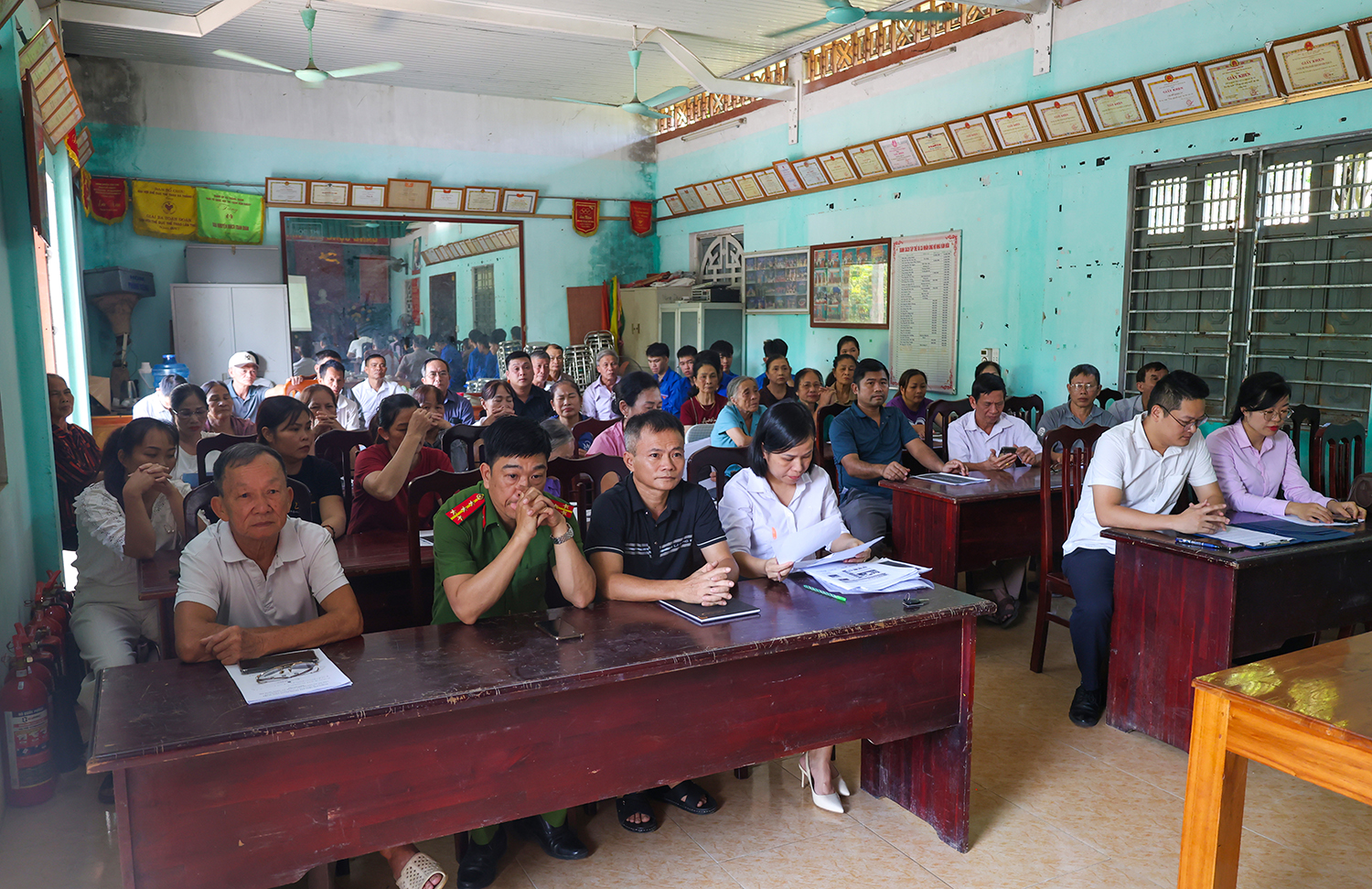 Trung tâm Phục vụ Hành chính công xã Yên Sơn tổ chức tập huấn hỗ trợ công dân thực hiện hồ sơ trực tuyến