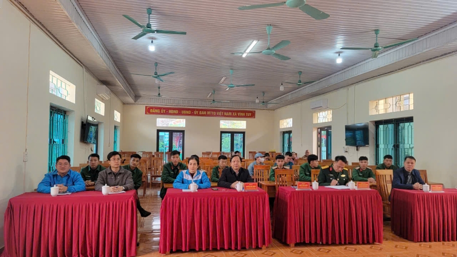 gặp mặt qu&acirc;n nh&acirc;n 22.jpg