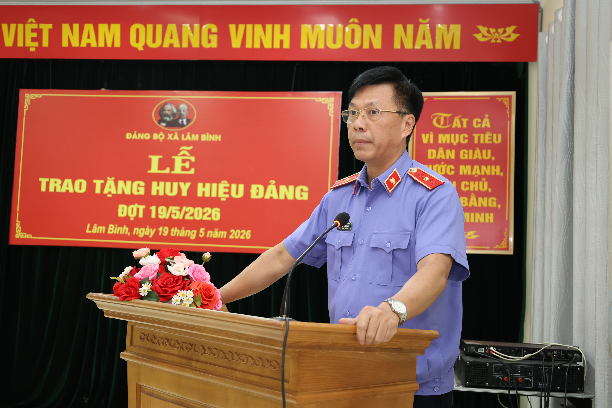 0R0A4527.JPG