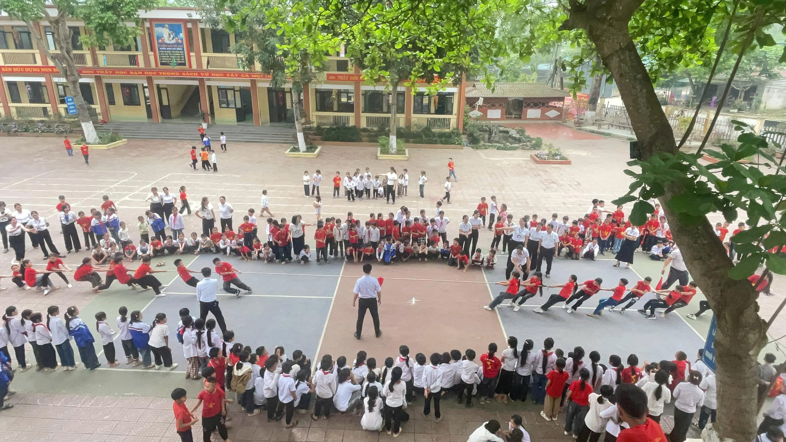 HƯỞNG ỨNG NGÀY SỨC KHỎE TOÀN DÂN 07/4/2026 “CHỦ ĐỘNG PHÒNG BỆNH - VÌ MỘT VIỆT NAM KHỎE MẠNH”