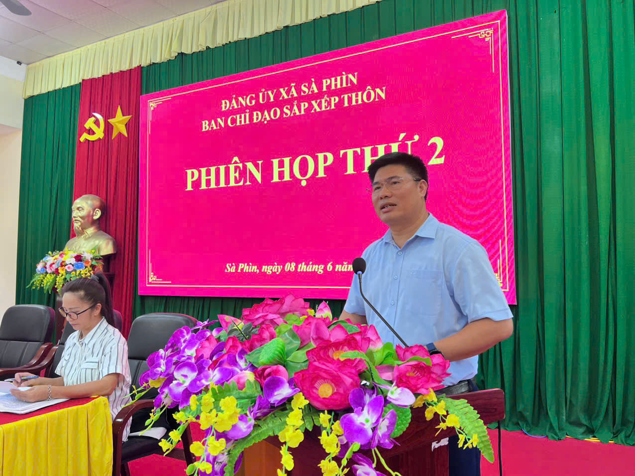 sếp hương.jpg