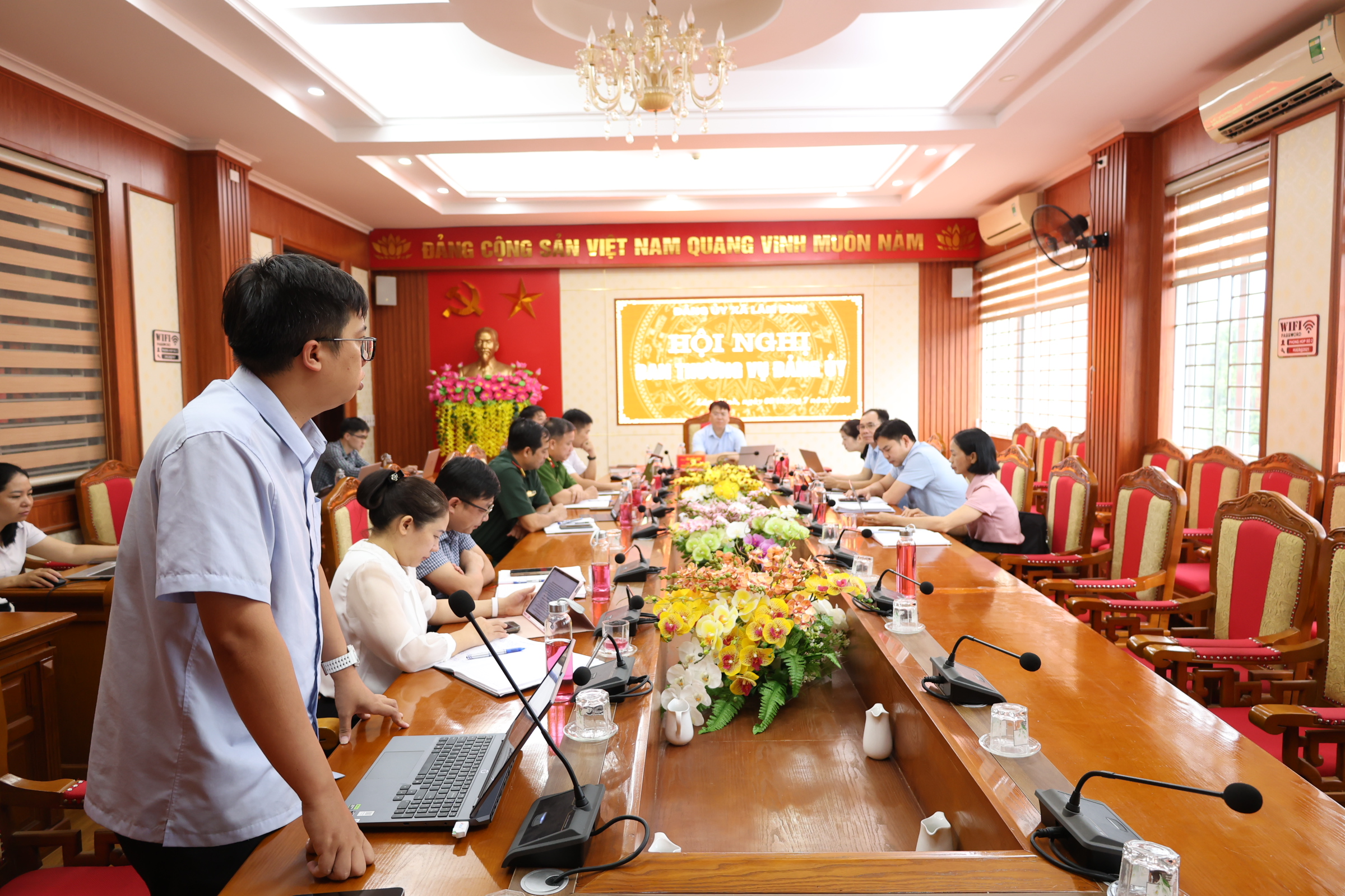 Hội nghị Ban Thường vụ Đảng uỷ xã Lâm Bình