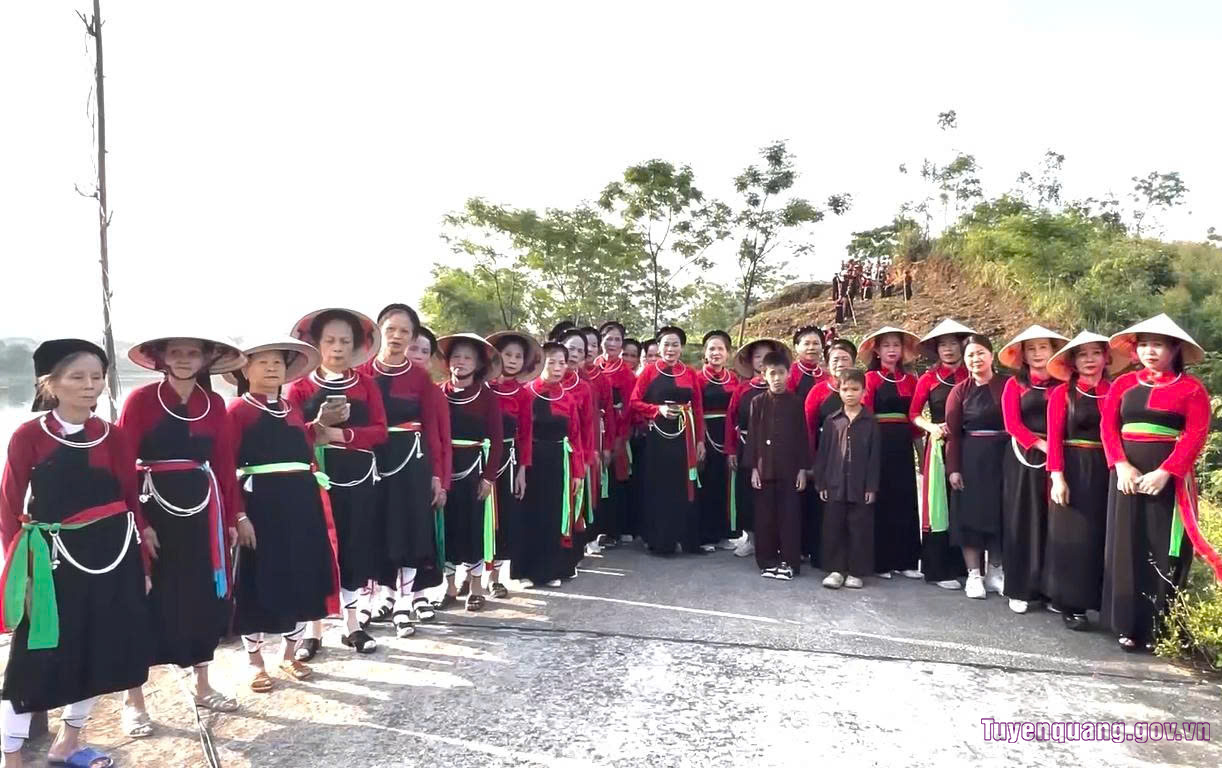 Gìn giữ “hồn cốt” văn hóa Cao Lan ở Hồng Sơn