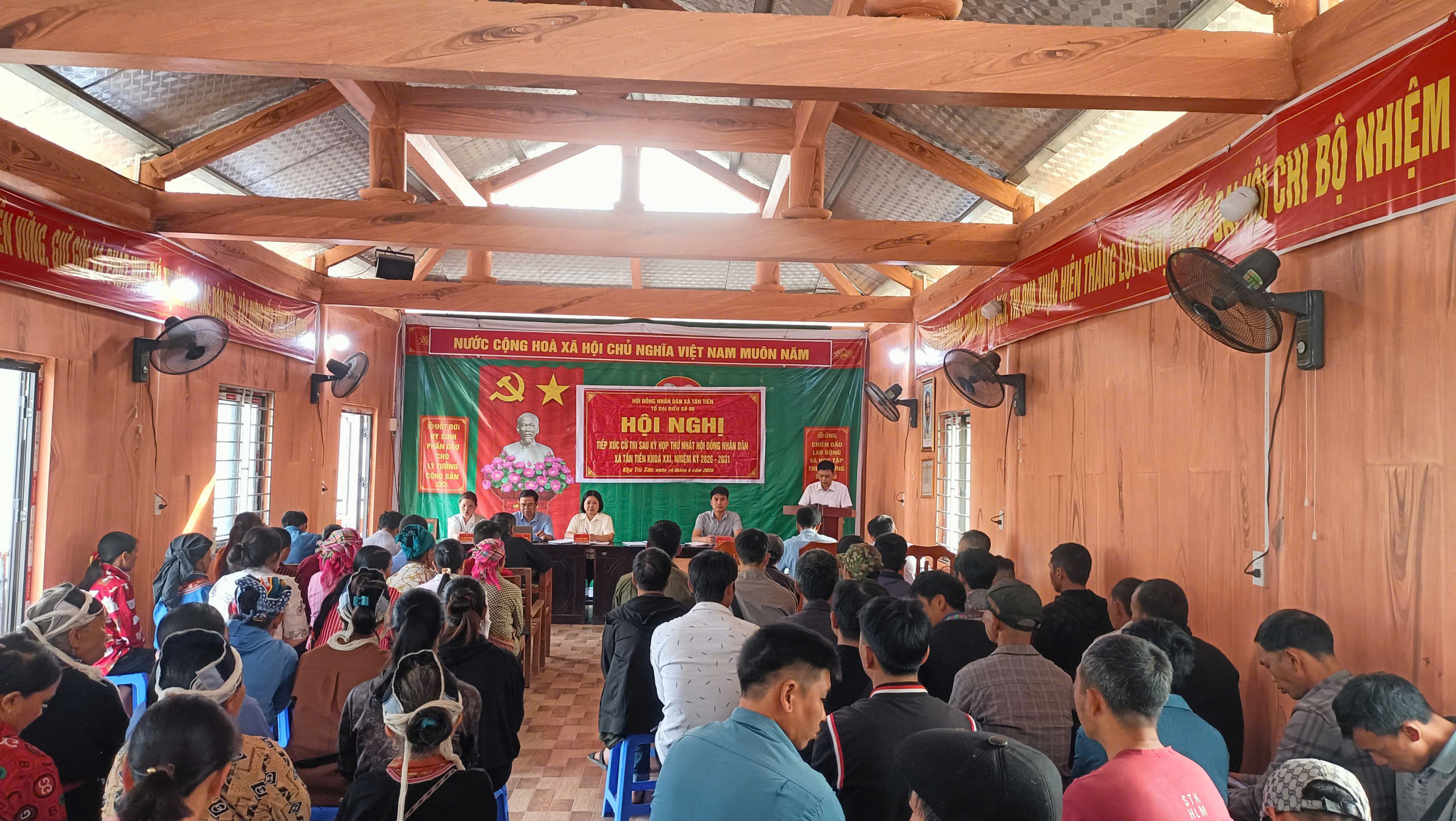 Các tổ đại biểu HĐND xã tiếp xúc cử tri sau Kỳ họp thứ nhất HĐND xã khóa XXI, Nhiệm Kỳ 2026-2030