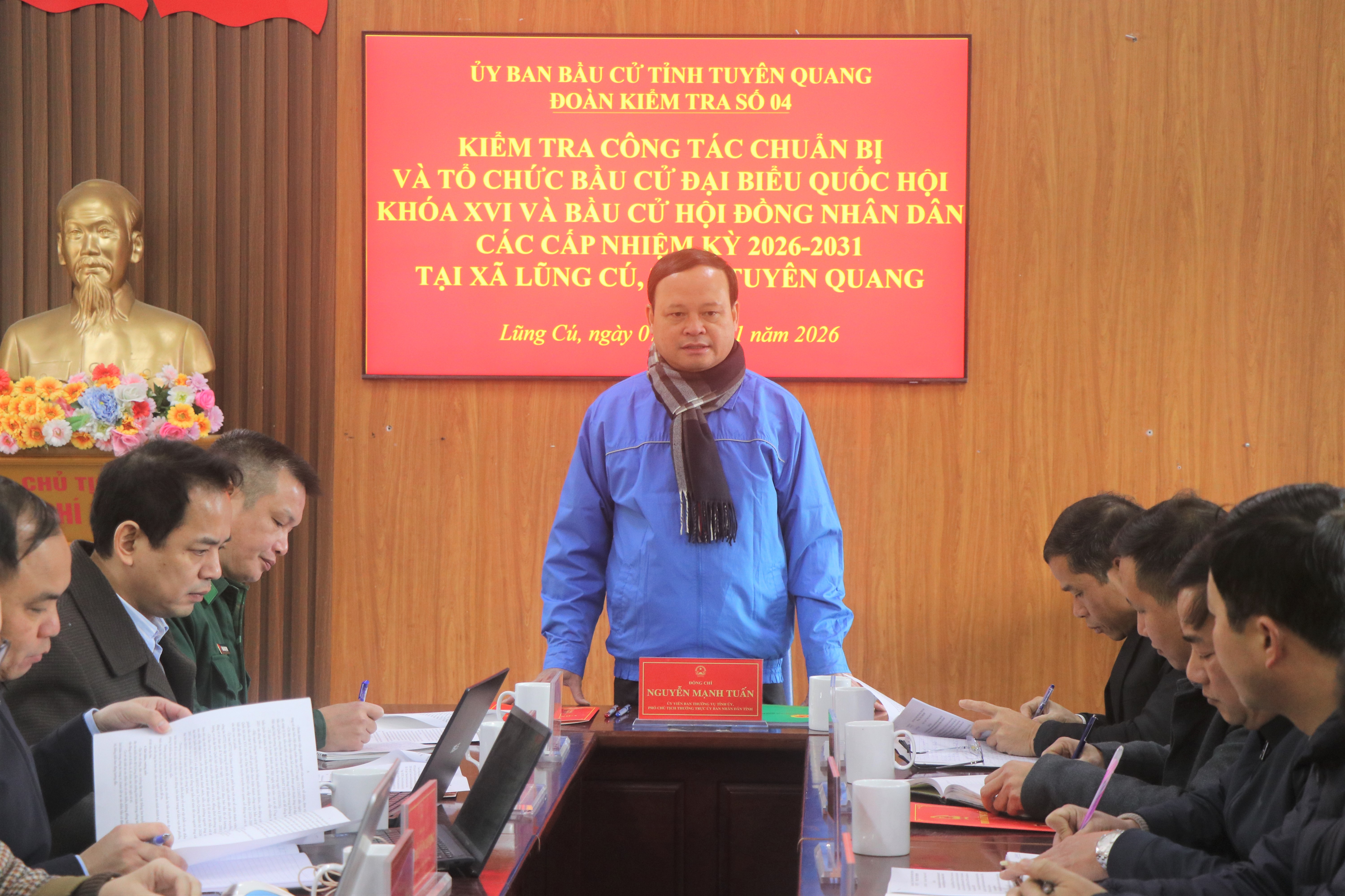 ĐOÀN KIỂM TRA SỐ 4 ỦY BAN BẦU CỬ TỈNH KIỂM TRA CÔNG TÁC CHUẨN BỊ BẦU CỬ TẠI XÃ LŨNG CŨ