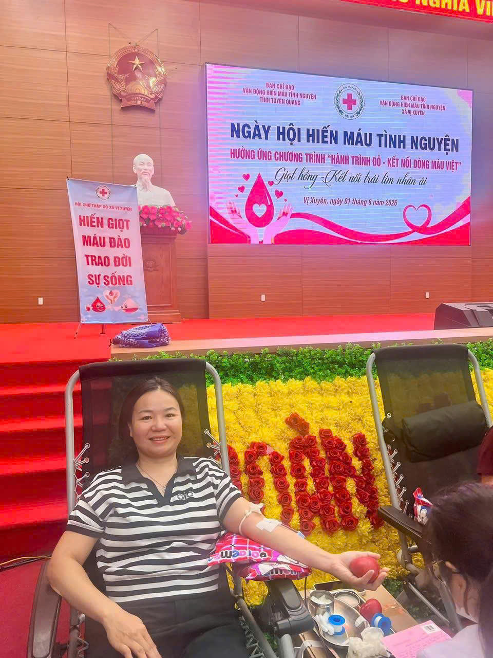 Hiến m&aacute;u 8.jpg