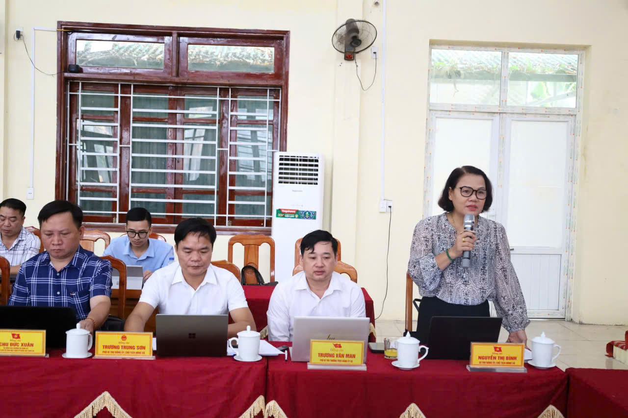 b&iacute; thư b&aacute;o c&aacute;o.jpg