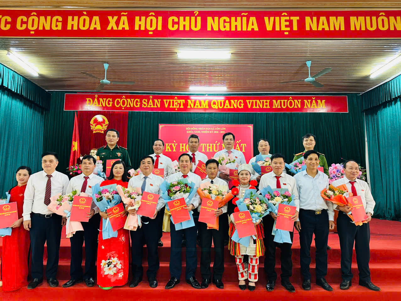 HĐND XÃ CÔN LÔN KHÓA XXIII, NHIỆM KỲ 2026–2031 TỔ CHỨC KỲ HỌP THỨ NHẤT