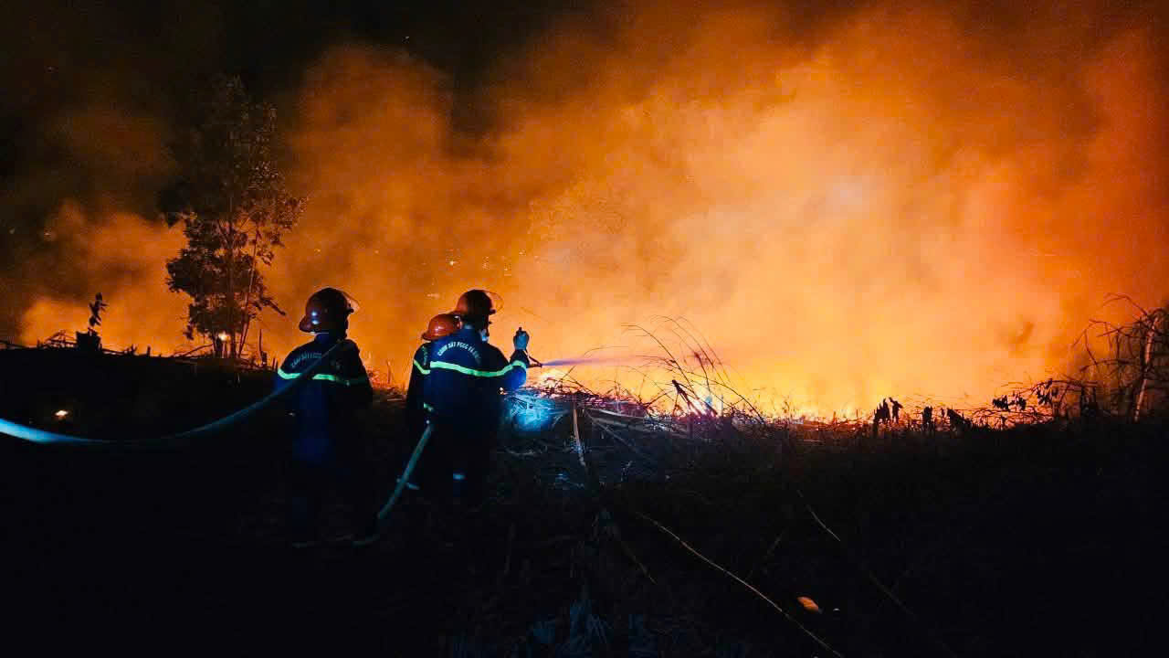 CHỦ ĐỘNG PHÒNG NGỪA CHÁY, NỔ - NÂNG CAO Ý THỨC, TRÁCH NHIỆM CỦA MỖI CÁ NHÂN, GIA ĐÌNH VÀ CƠ SỞ