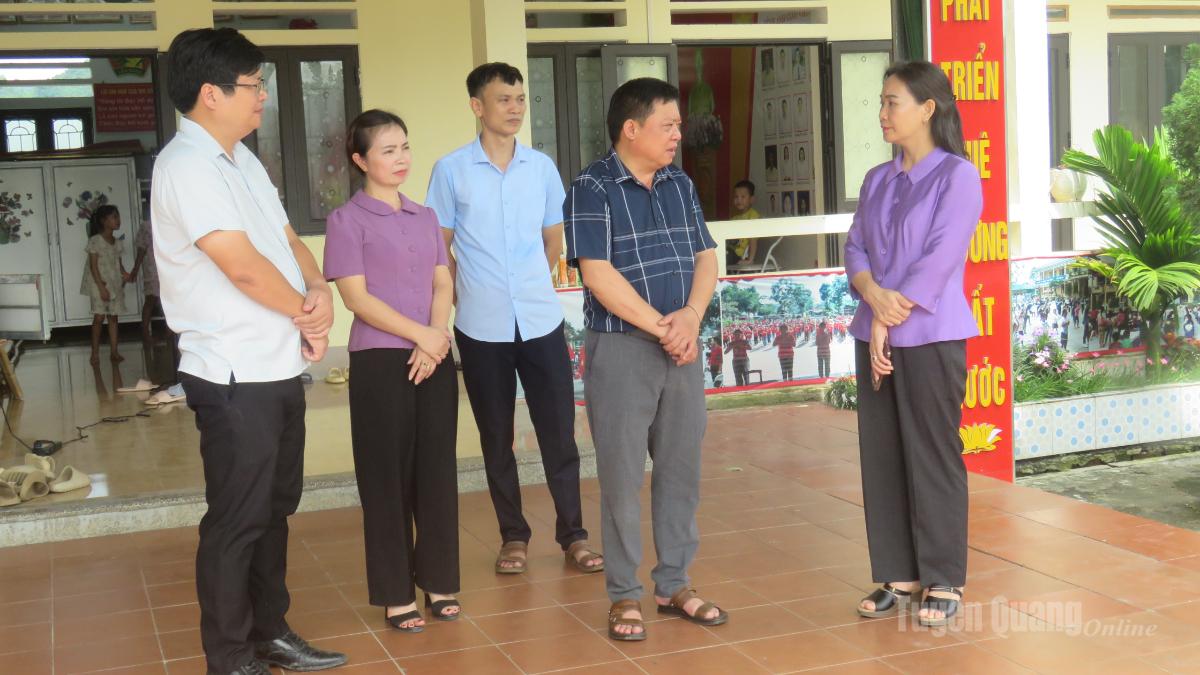 Đoàn công tác số 567 của Ban Thường vụ Tỉnh ủy làm việc với xã Bằng Lang