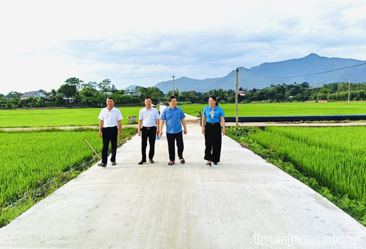 Quyết tâm đưa nghị quyết đi vào cuộc sống ngay sau đại hội