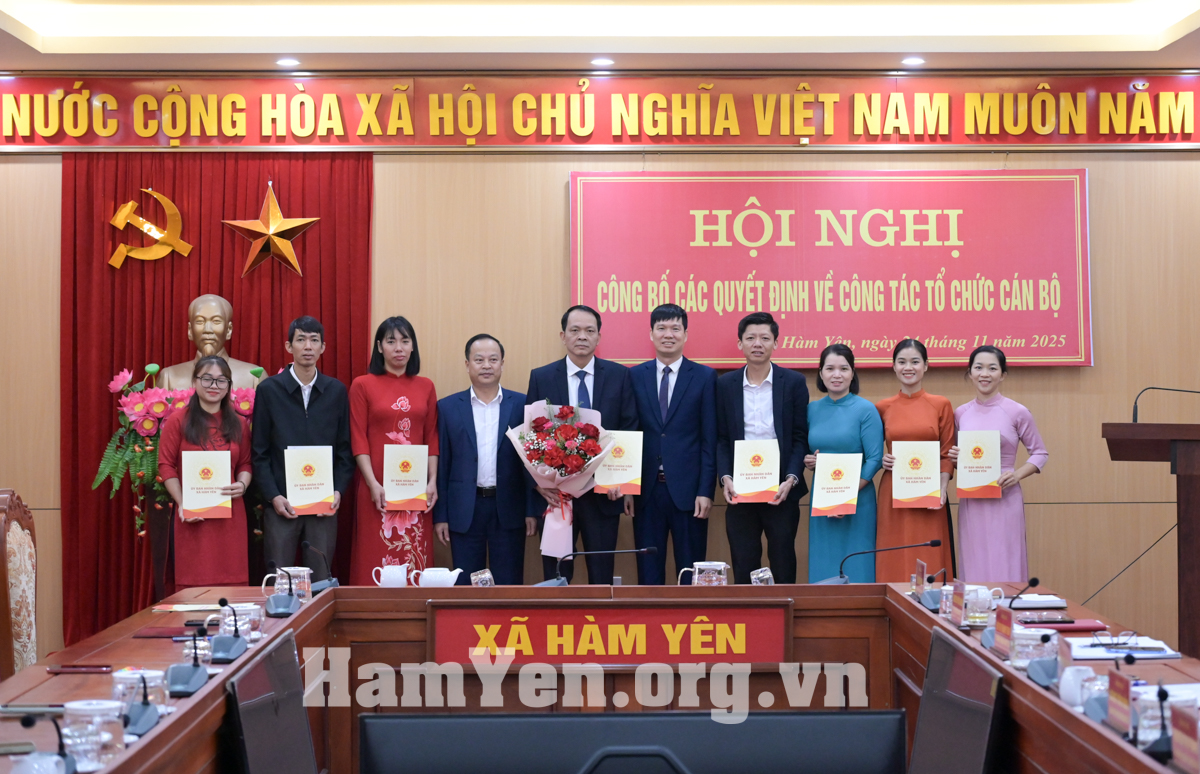 Hội nghị công bố Quyết định về tổ chức, cán bộ