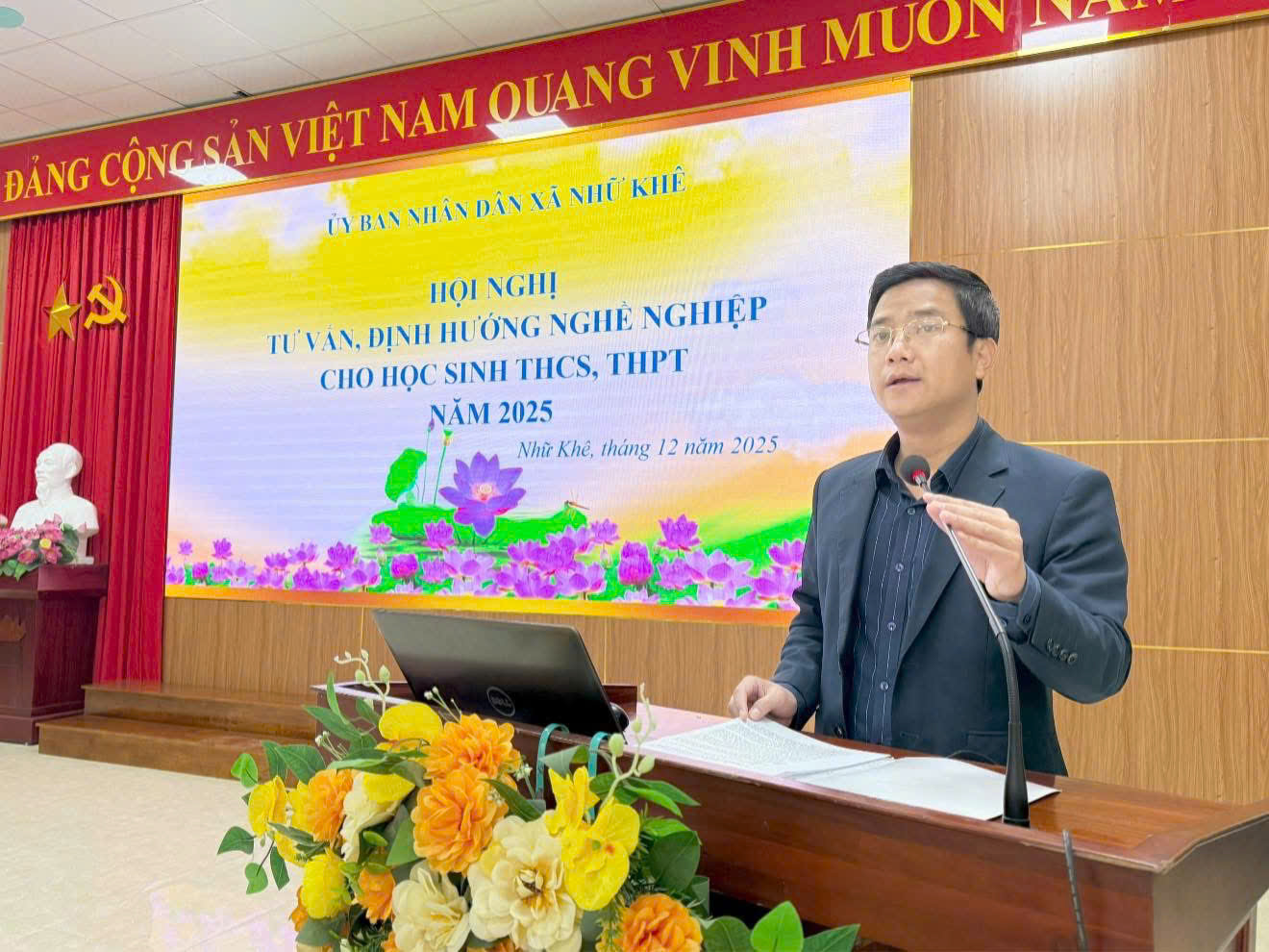 NHỮ KHÊ TỔ CHỨC HỘI NGHỊ TƯ VẤN, ĐỊNH HƯỚNG NGHỀ NGHIỆP CHO HỌC SINH THCS, THPT NĂM 2025