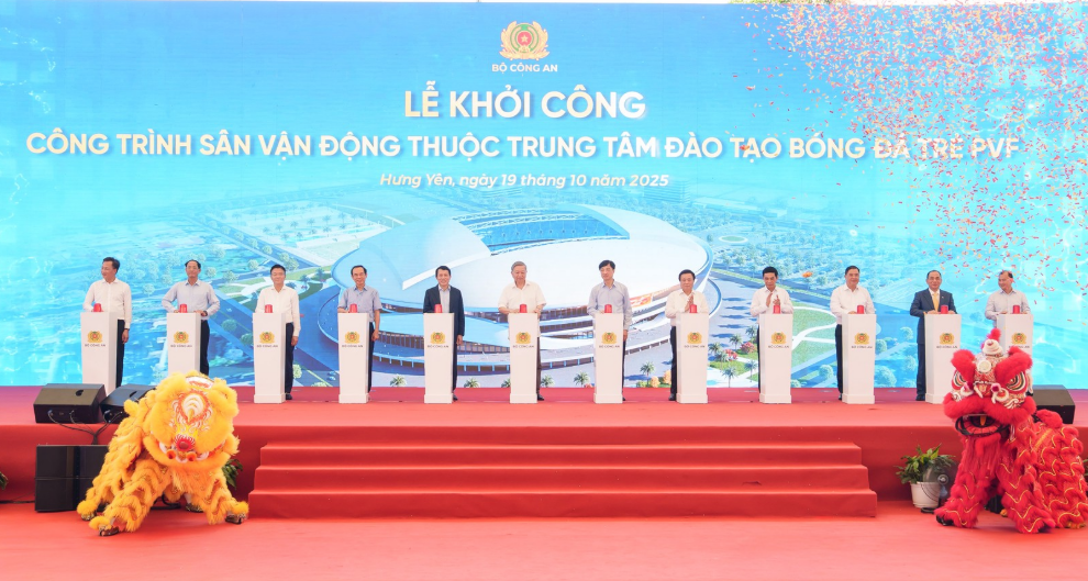 Bộ Công an khởi công xây dựng Sân vận động PVF