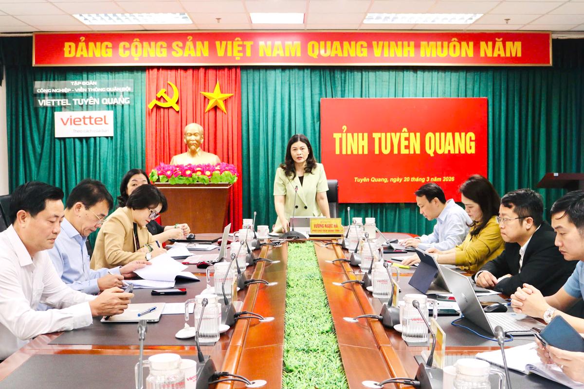 Phó Chủ tịch UBND tỉnh Vương Ngọc Hà làm việc với các xã Đồng Văn, Mèo Vạc, Quản Bạ