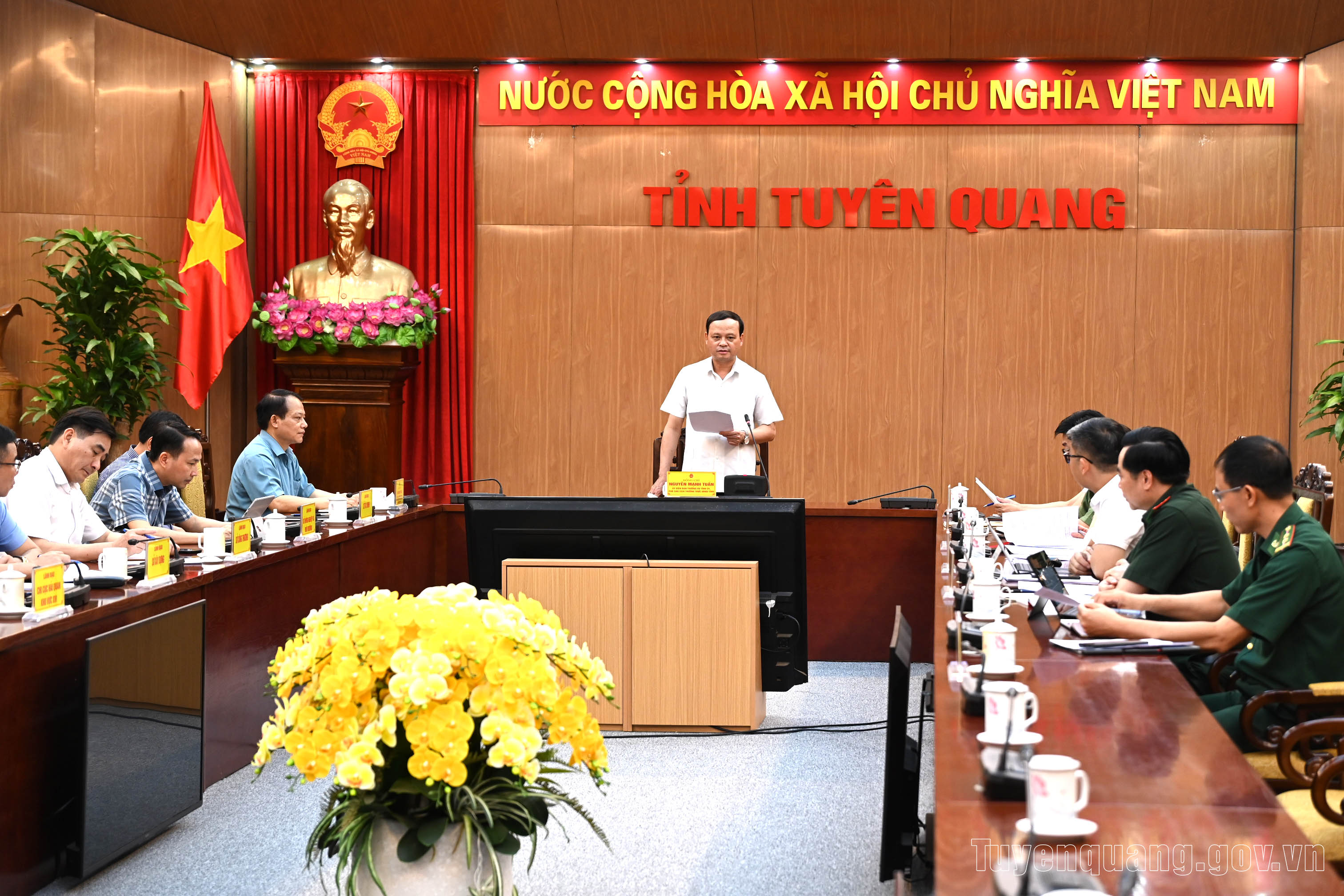Tháo gỡ vướng mắc liên quan đến công tác xuất nhập khẩu hàng hóa qua Cửa khẩu quốc tế Thanh Thủy