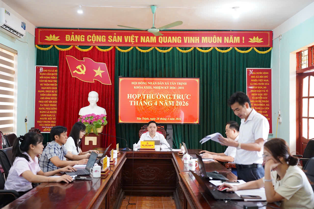 THƯỜNG TRỰC HĐND XÃ TÂN TRỊNH TỔ CHỨC CUỘC HỌP LẦN THỨ 2, KHÓA XXIII, NHIỆM KỲ 2026 – 2031