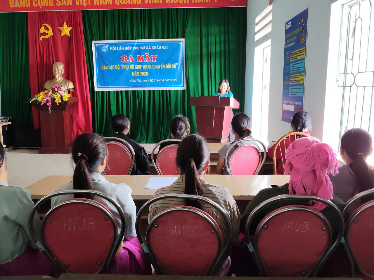 Hội Liên hiệp Phụ nữ xã Khâu Vai đã tổ chức lễ ra mắt Câu lạc bộ Phụ nữ giúp nhau chuyển đổi số năm 2026