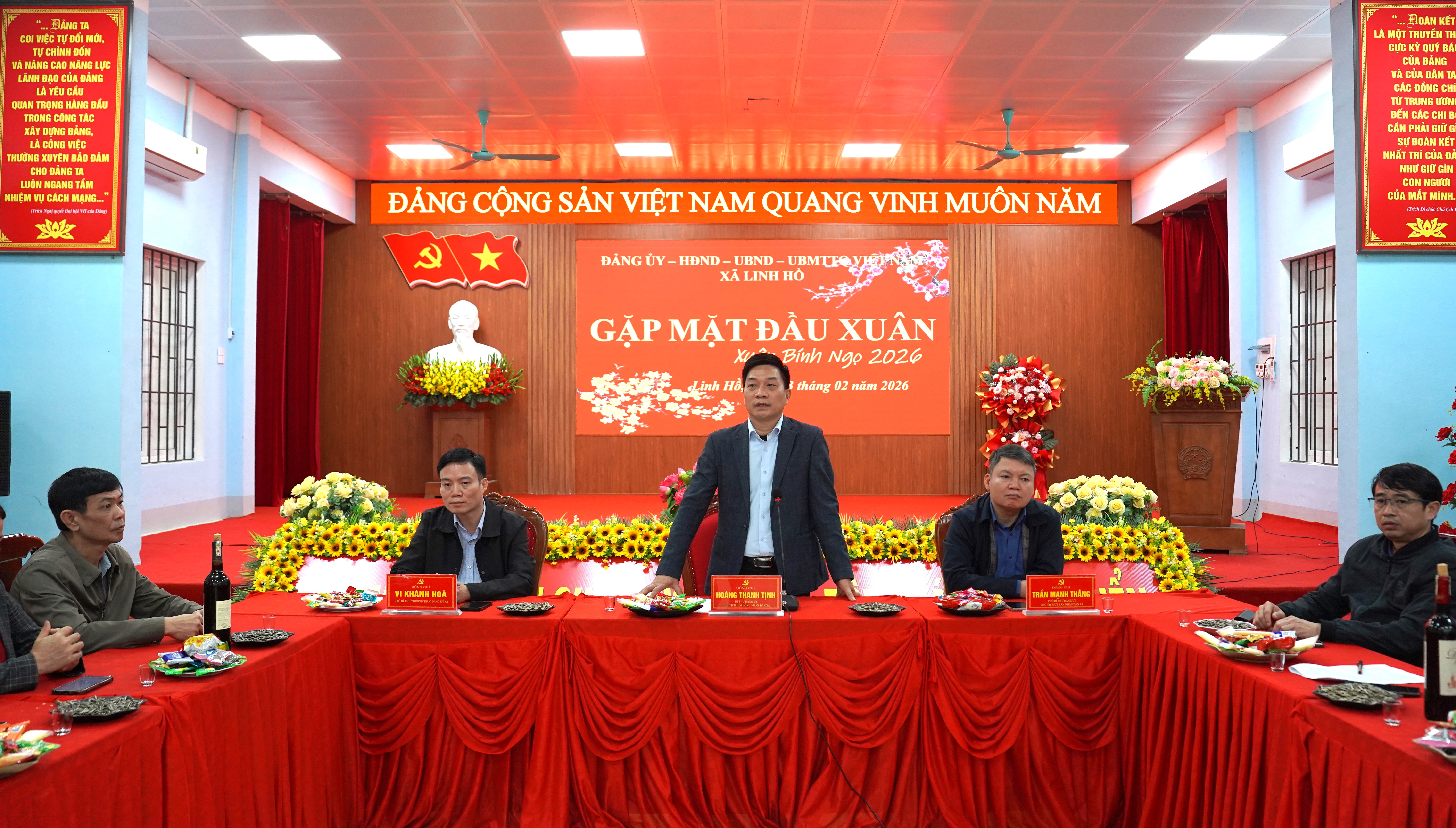 Gặp mặt 1.JPG