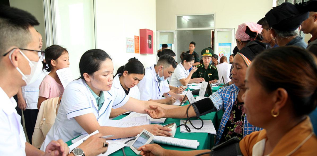Tuyên Quang triển khai thực hiện các cơ chế, chính sách đặc biệt tạo đột phá trong bảo vệ, chăm sóc và nâng cao sức khỏe nhân dân