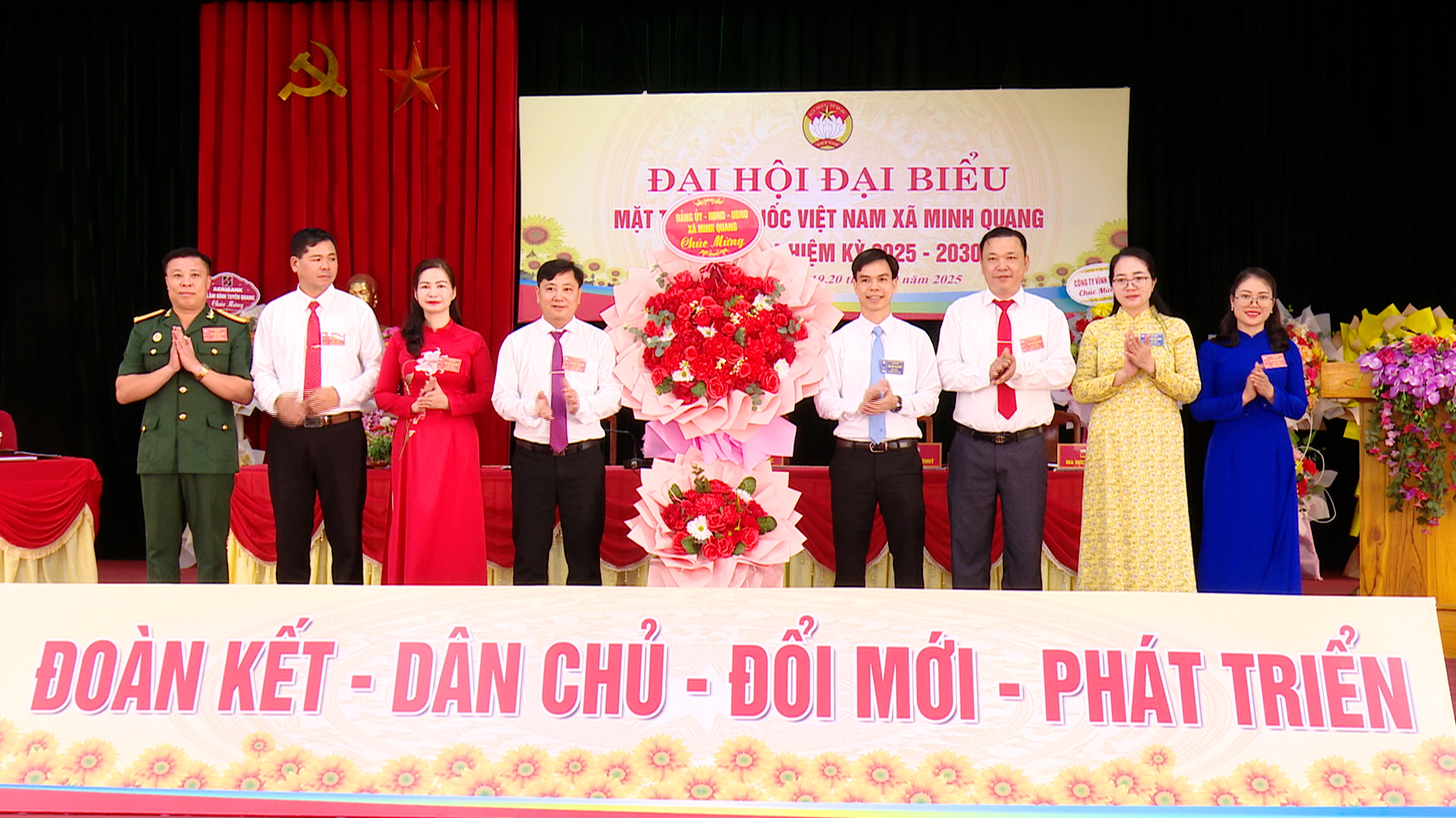 Ủy ban MTTQ Việt Nam xã Minh Quang tổ chức thành công Đại hội đại biểu lần thứ I, nhiệm kỳ 2025 - 2030.