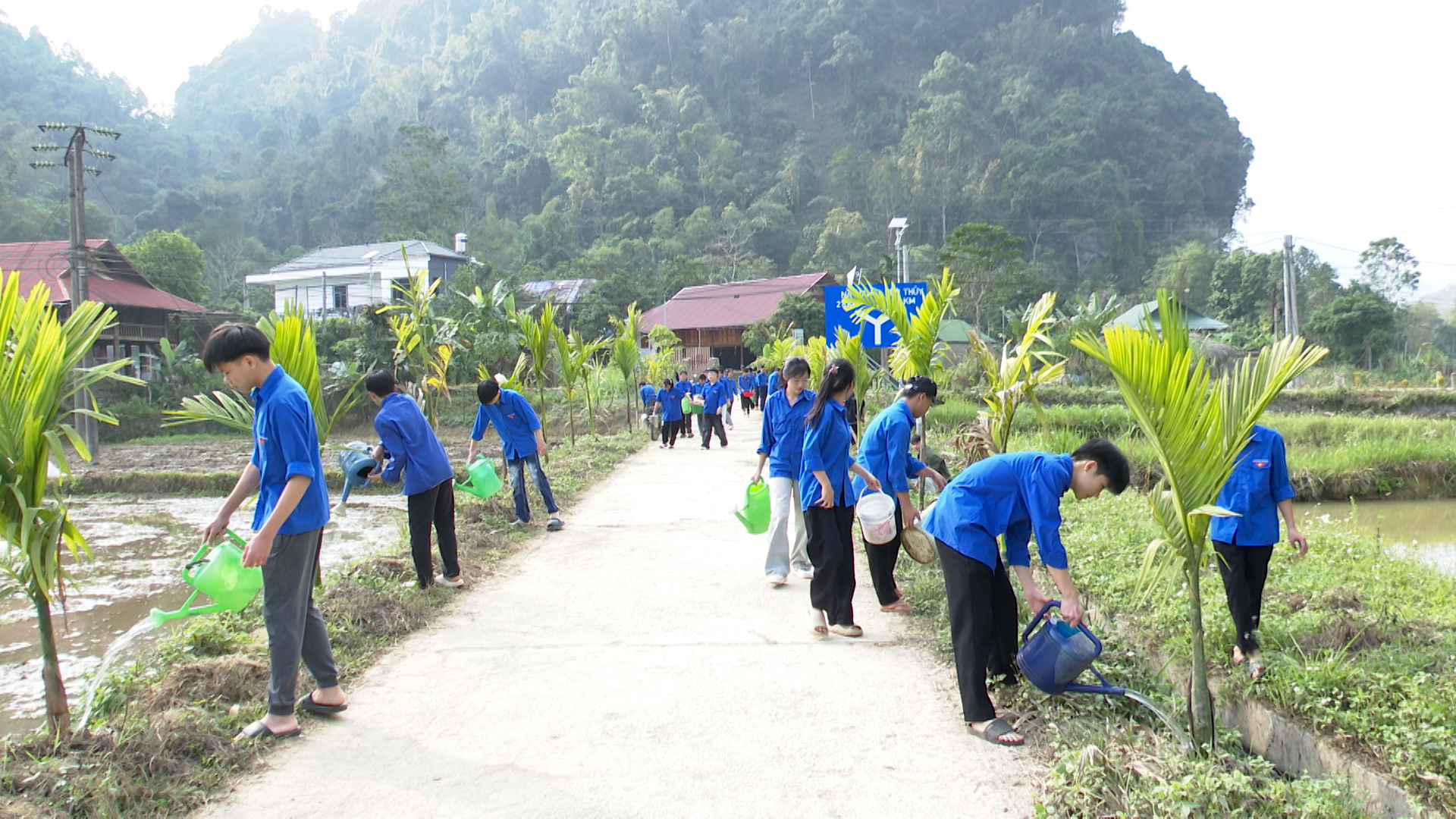 Đoàn xã Thượng Lâm tổ chức nhiều hoạt động thiết thực chào mừng Đại hội đại biểu toàn quốc lần thứ XIV của Đảng 