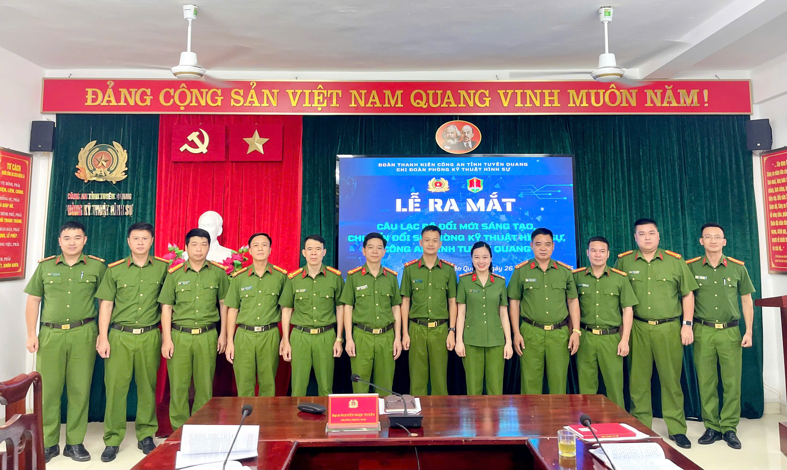 RA MẮT CÂU LẠC BỘ ĐỔI MỚI SÁNG TẠO, CHUYỂN ĐỔI SỐ PHÒNG KỸ THUẬT HÌNH SỰ
