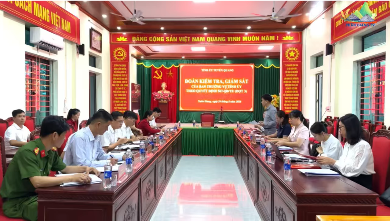 ĐOÀN KIỂM TRA, GIÁM SÁT CỦA BAN THƯỜNG VỤ TỈNH ỦY LÀM VIỆC TẠI XÃ XUÂN GIANG