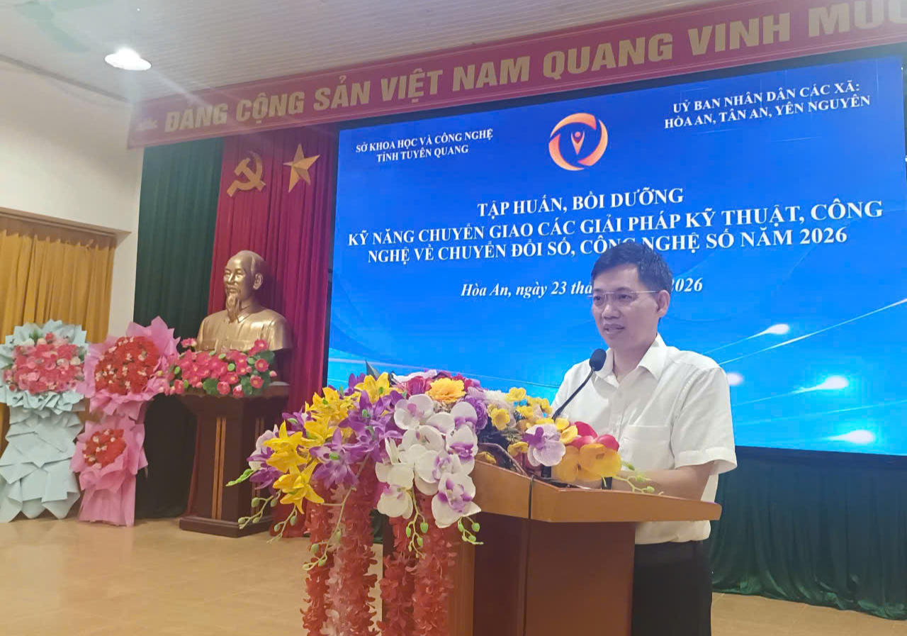 Bồi dưỡng nâng cao năng lực về chuyển đổi số, công nghệ số và bình dân học vụ AI cho các xã: Hoà An, Tân An, Tiên Nguyên