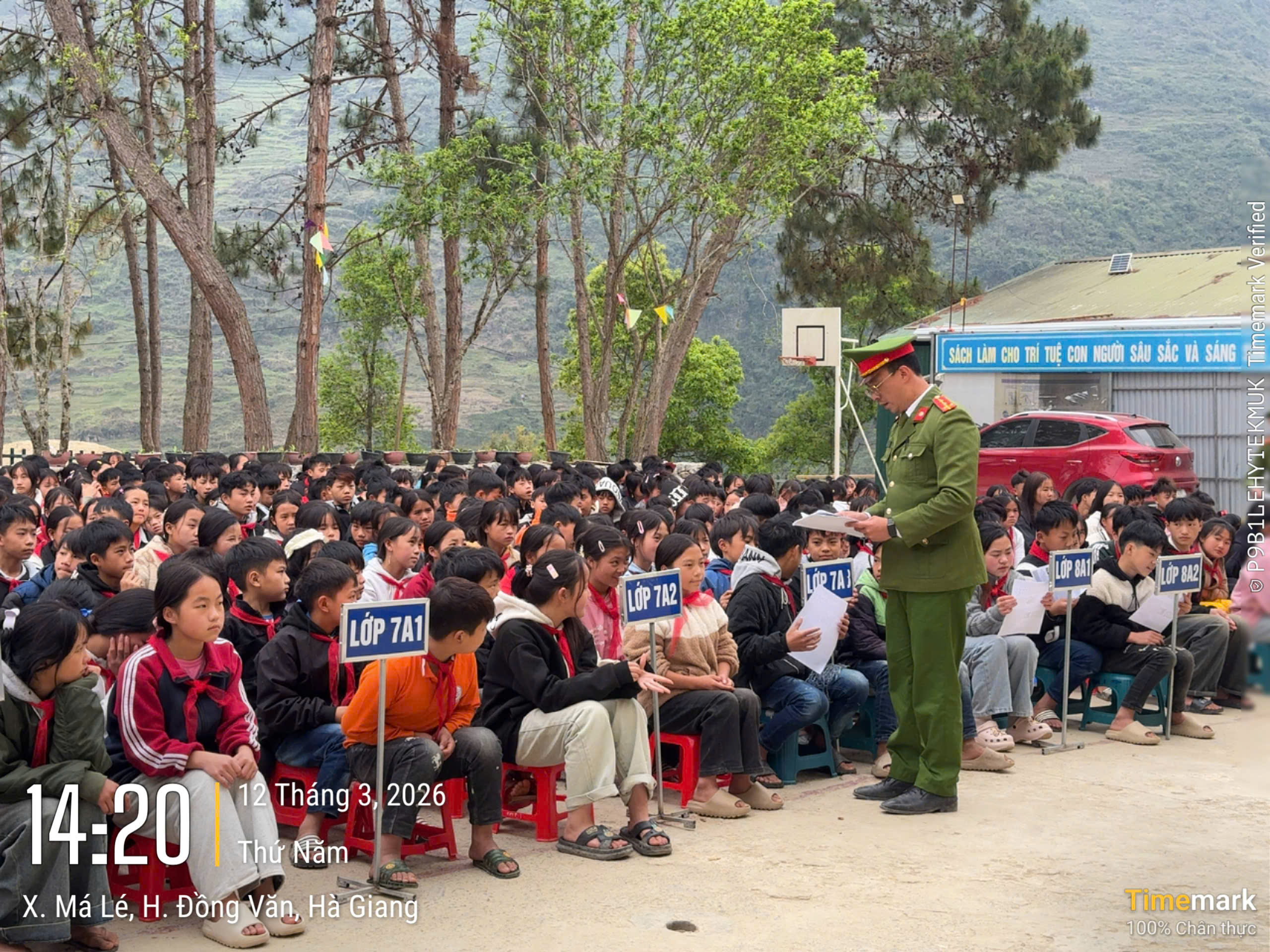 CÔNG AN XÃ LŨNG CÚ TUYÊN TRUYỀN PCCC TRONG TRƯỜNG HỌC 