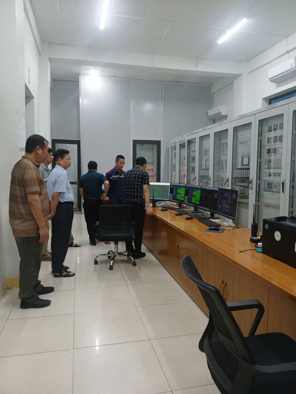 Đoàn công tác liên ngành kiểm tra an toàn đập thủy điện Nậm Ngần 2 trước mùa mưa lũ năm 2026