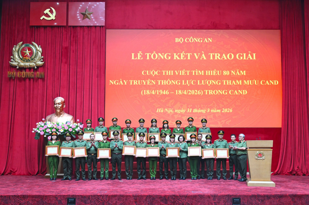 TỔNG KẾT, TRAO GIẢI CUỘC THI VIẾT TÌM HIỂU 80 NĂM NGÀY TRUYỀN THỐNG LỰC LƯỢNG THAM MƯU CÔNG AN NHÂN DÂN