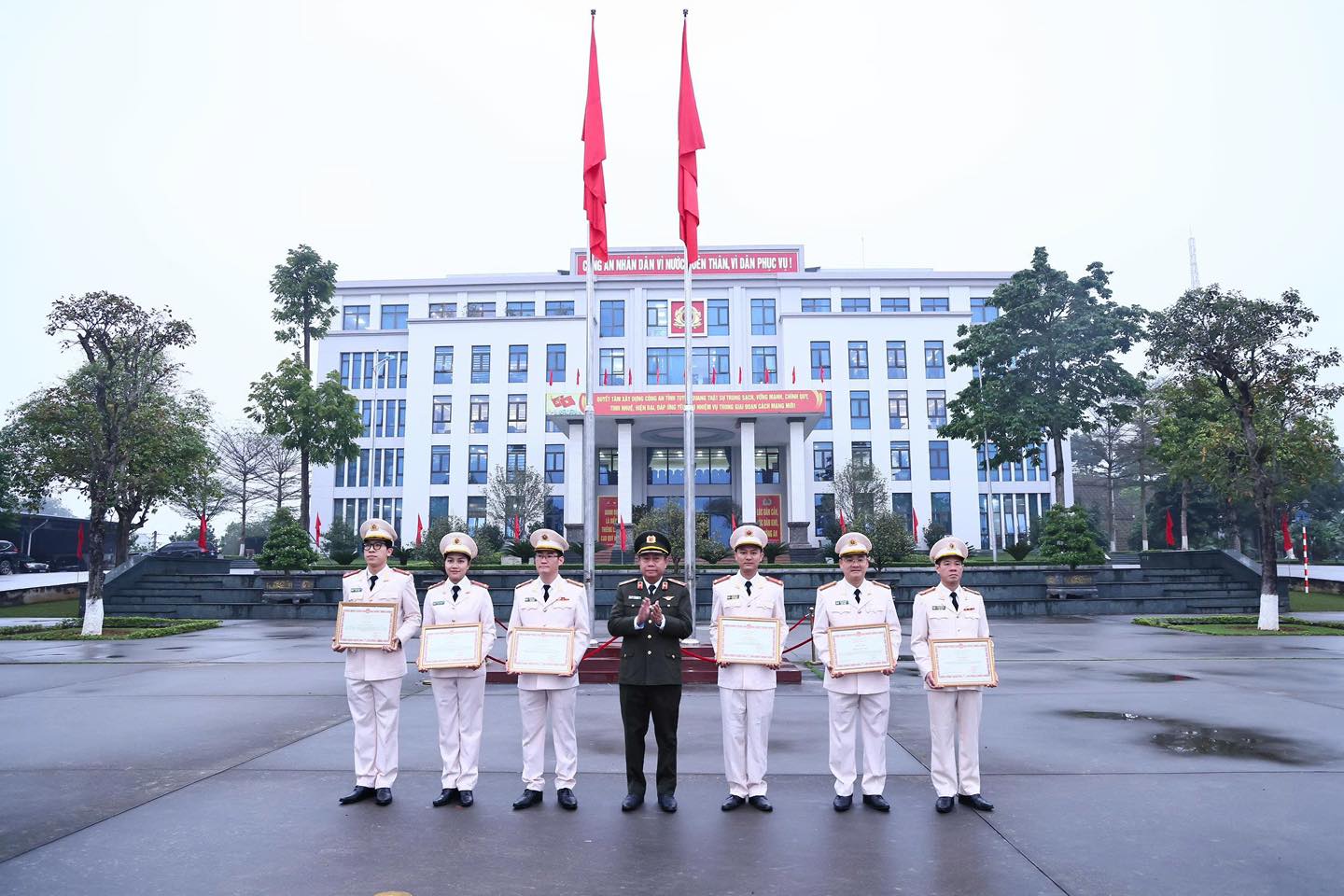 TOÀN LỰC LƯỢNG CÔNG AN TỈNH SẴN SÀNG BƯỚC VÀO NĂM CÔNG TÁC MỚI VỚI TINH THẦN CHỦ ĐỘNG