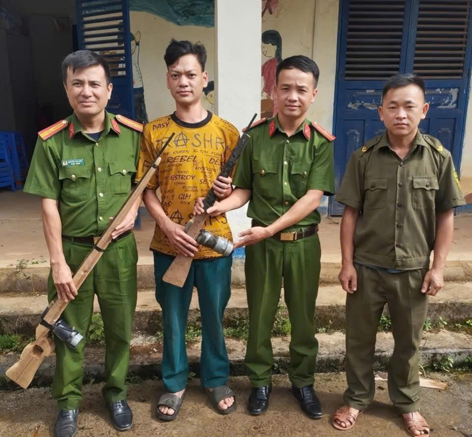  Nói không với vũ khí, vật liệu nổ trái phép