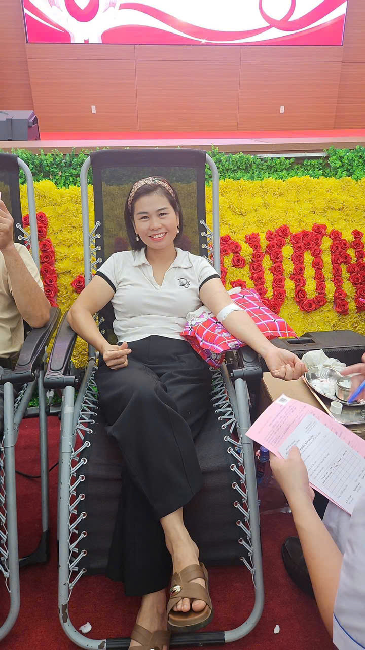 Hiến m&aacute;u 7.jpg