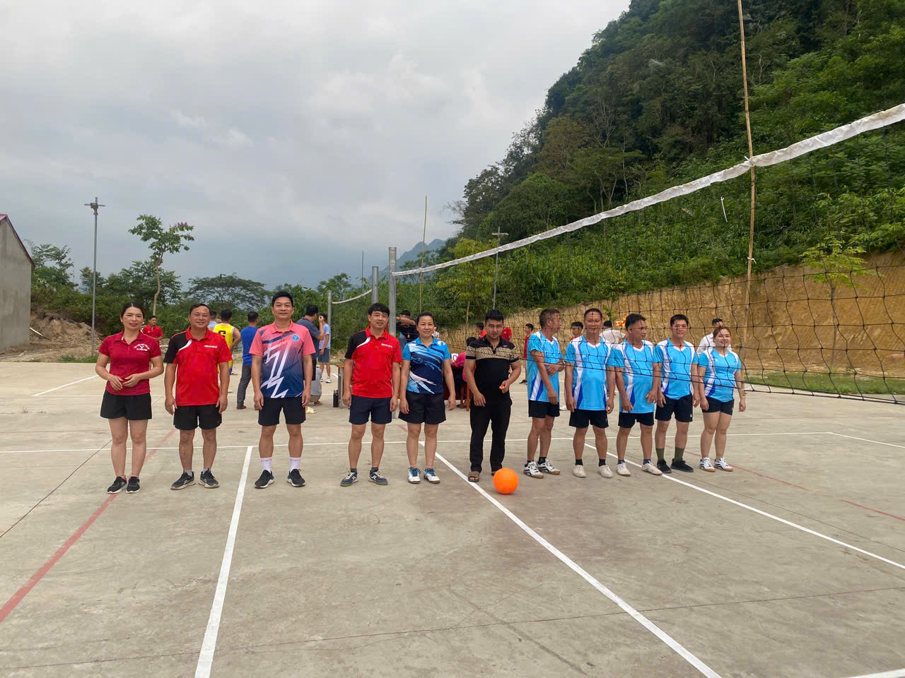 B&oacute;ng chuyền 7.jpg