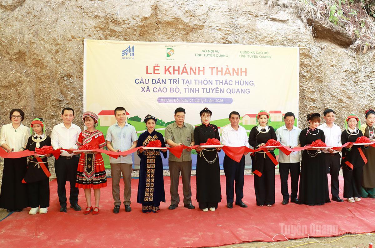 Khánh thành cầu thiện nguyện tại xã Cao Bồ