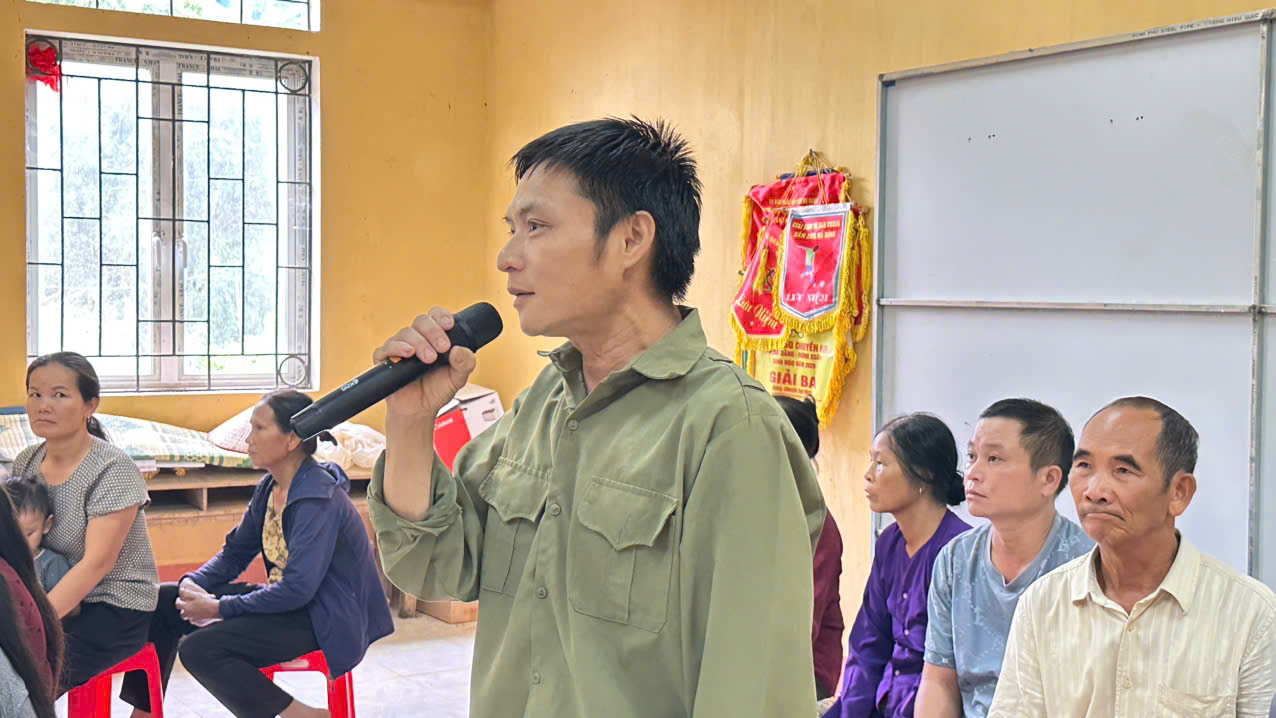 tieps xuc ban khoan 2.jpg