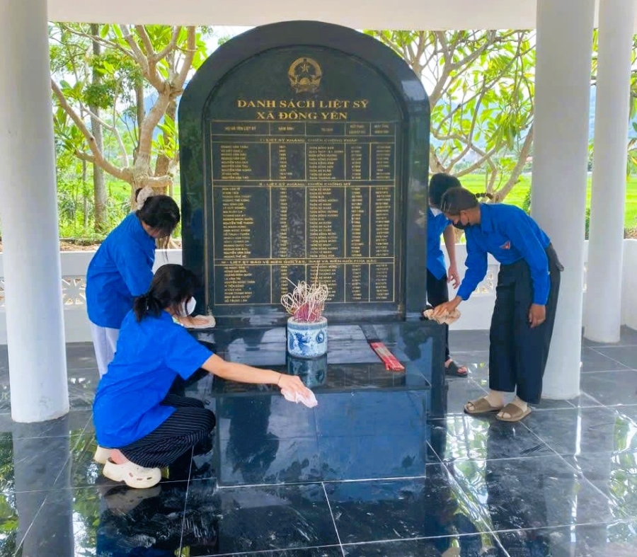 Tháng 7 nghĩa tình – tuổi trẻ Đồng Yên tiếp nối truyền thống “uống nước nhớ nguồn”