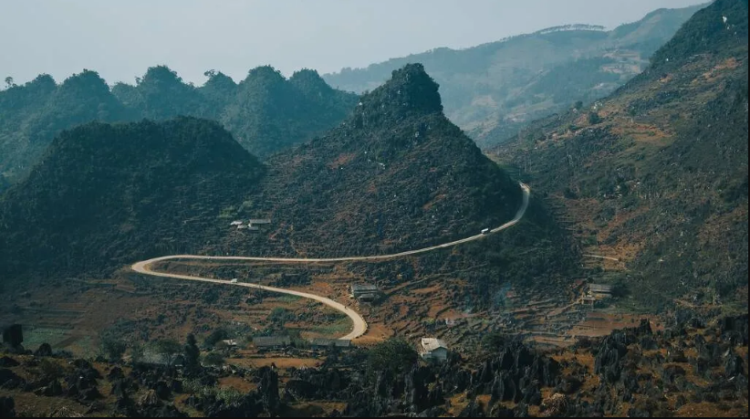 Công viên Địa chất Toàn cầu Cao nguyên đá Đồng Văn, biểu tượng của miền di sản và bản sắc