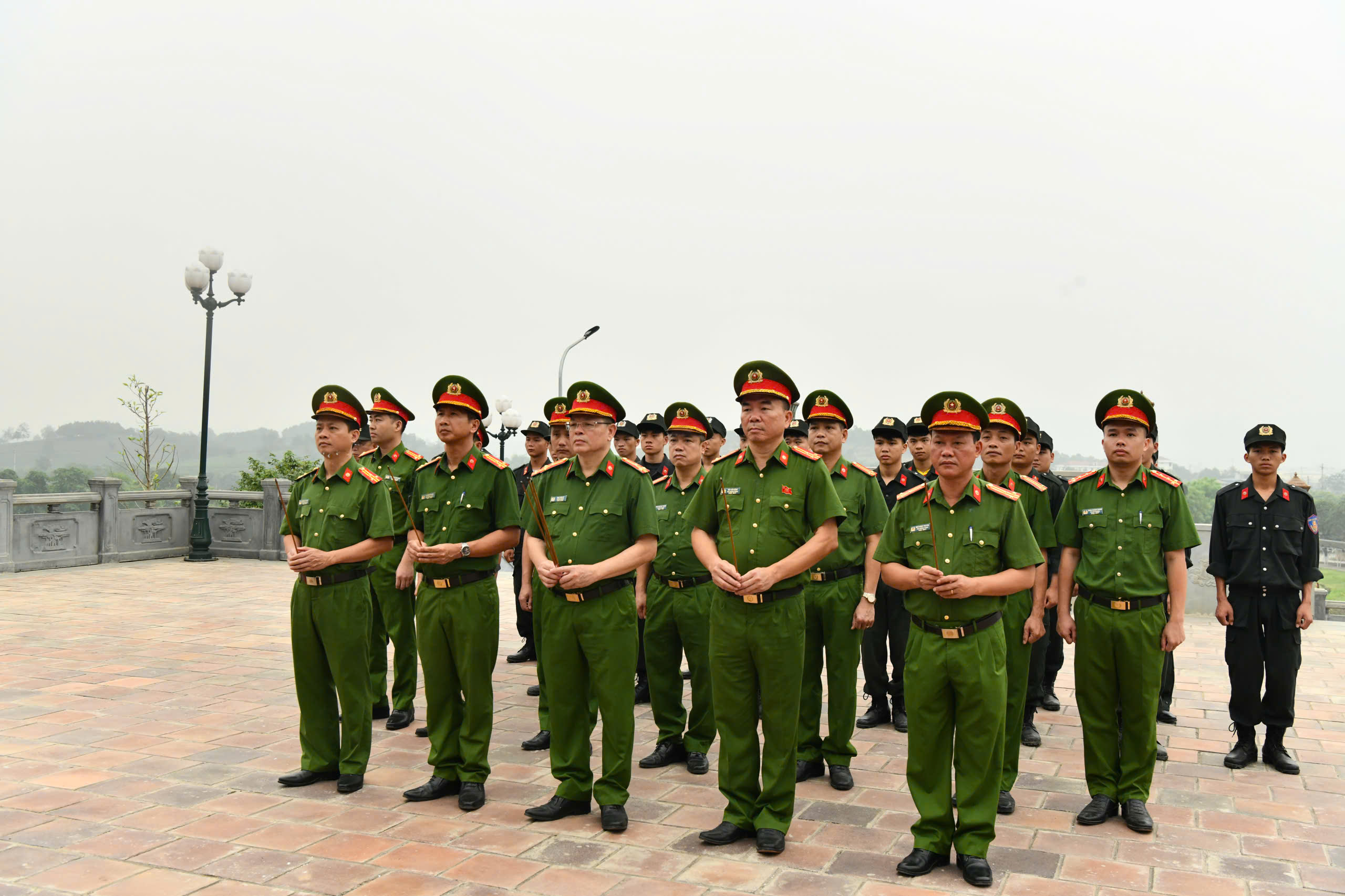 LỰC LƯỢNG CẢNH SÁT CƠ ĐỘNG DÂNG HƯƠNG, BÁO CÔNG 