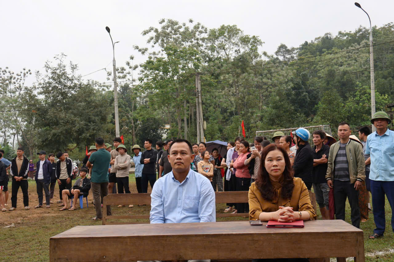 Bế mạc giải1.jpg