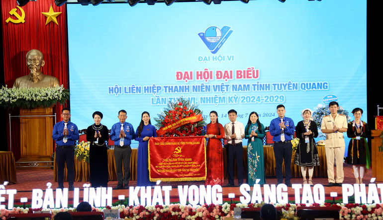 Triển khai Kết luận của Bộ Chính trị về nâng cao hiệu quả công tác thanh niên trong tình hình mới