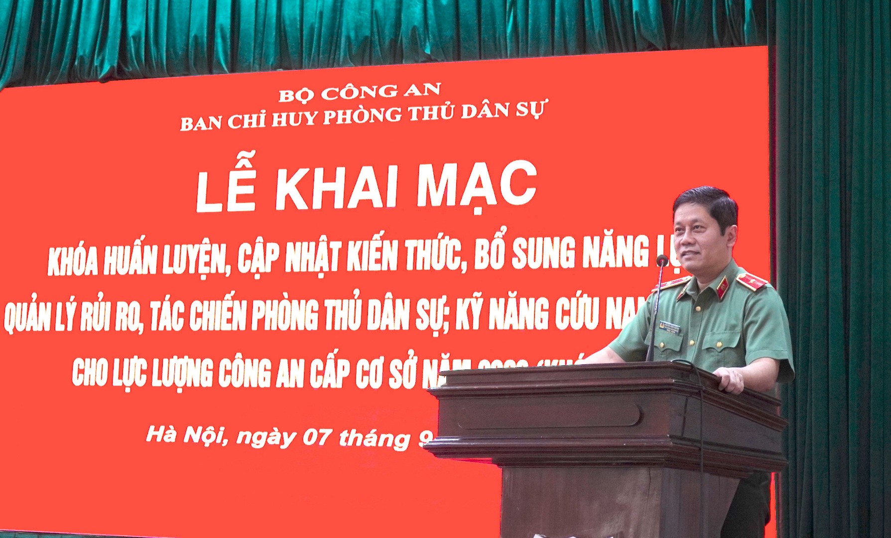 NÂNG CAO NĂNG LỰC QUẢN TRỊ RỦI RO, TÁC CHIẾN PHÒNG THỦ DÂN SỰ