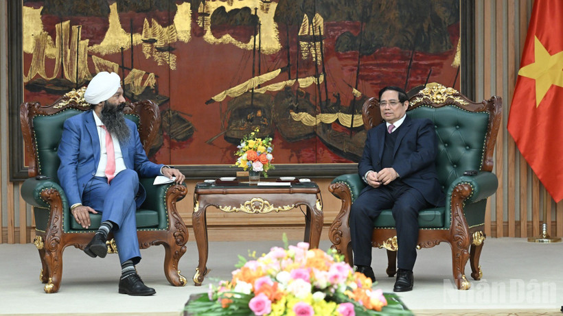 Prime Minister suggests Viet Nam, Canada advance new growth drivers