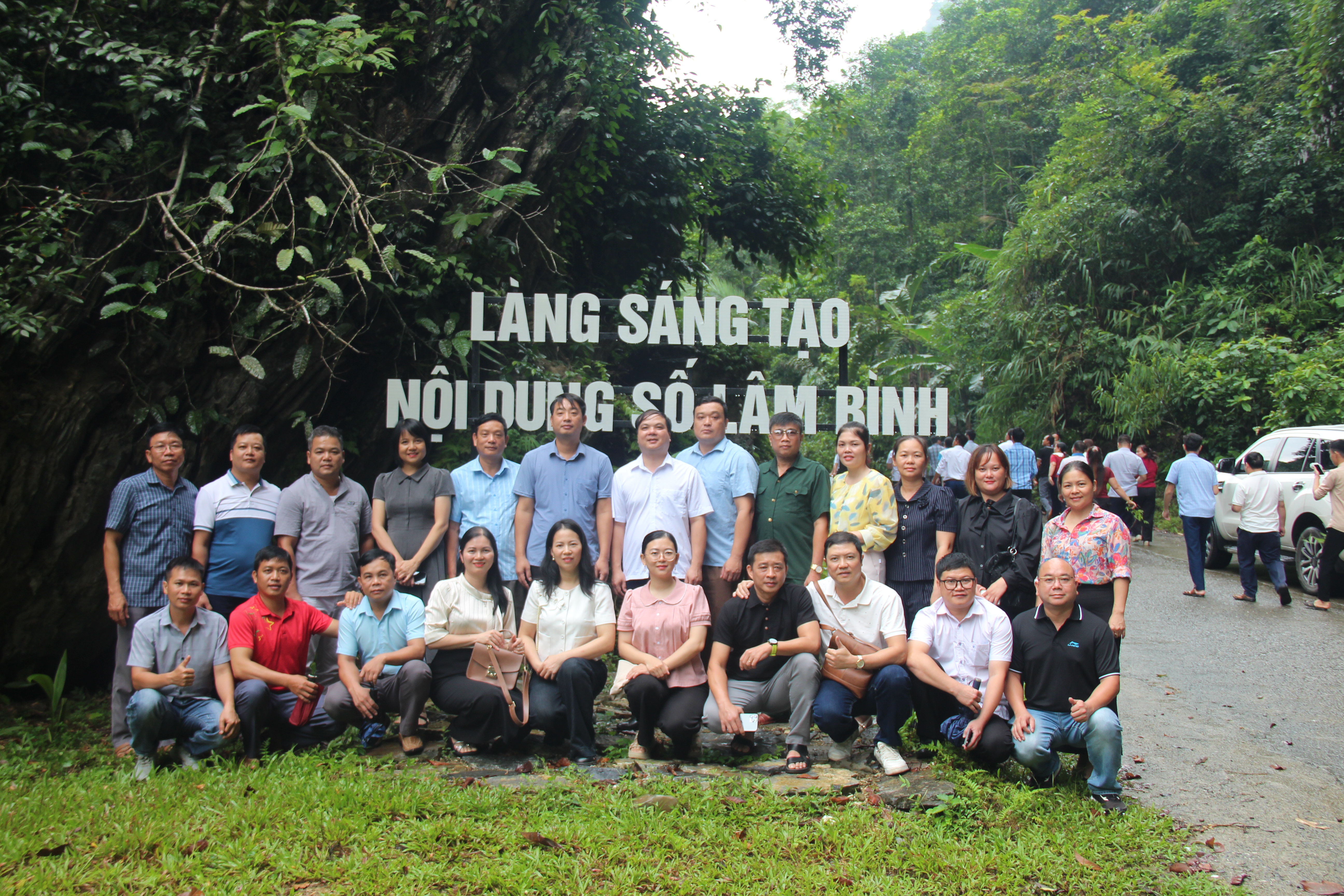 Lâm Bình tiếp đón đoàn công tác xã Tân Mỹ, tỉnh Tuyên Quang và xã Chợ Rã, tỉnh Thái Nguyên học tập về công tác chuyển đổi số